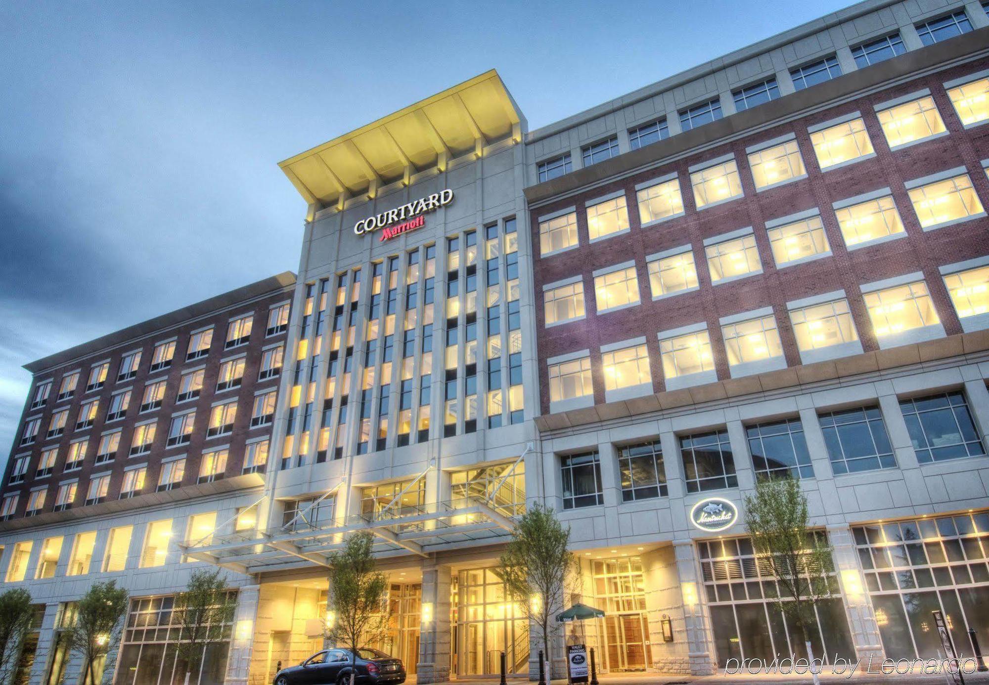 Courtyard By Marriott Greenville Downtown Kültér fotó