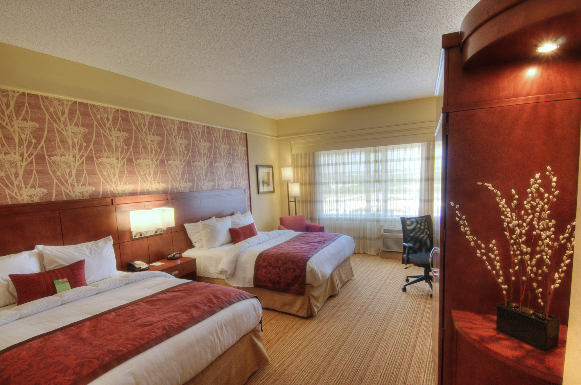 Courtyard By Marriott Greenville Downtown Szoba fotó